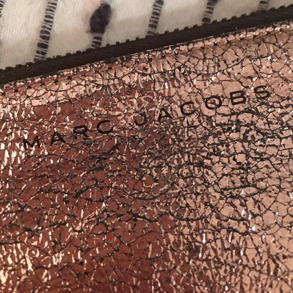 Marc Jacobs Rose Gold Zipper Clutch - Picture 3 of 5